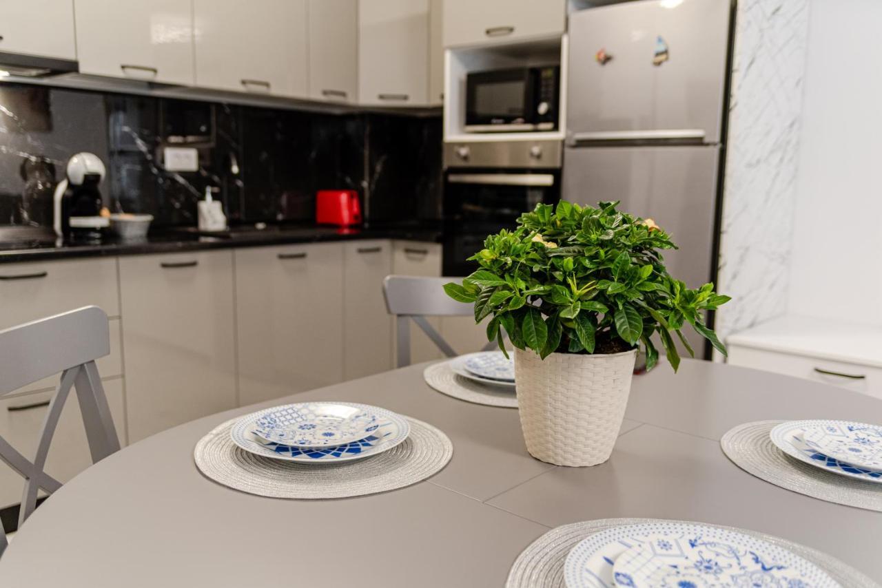 Lexxa 2 Casa Del Mar-Mamaia Nord Apartment ภายนอก รูปภาพ