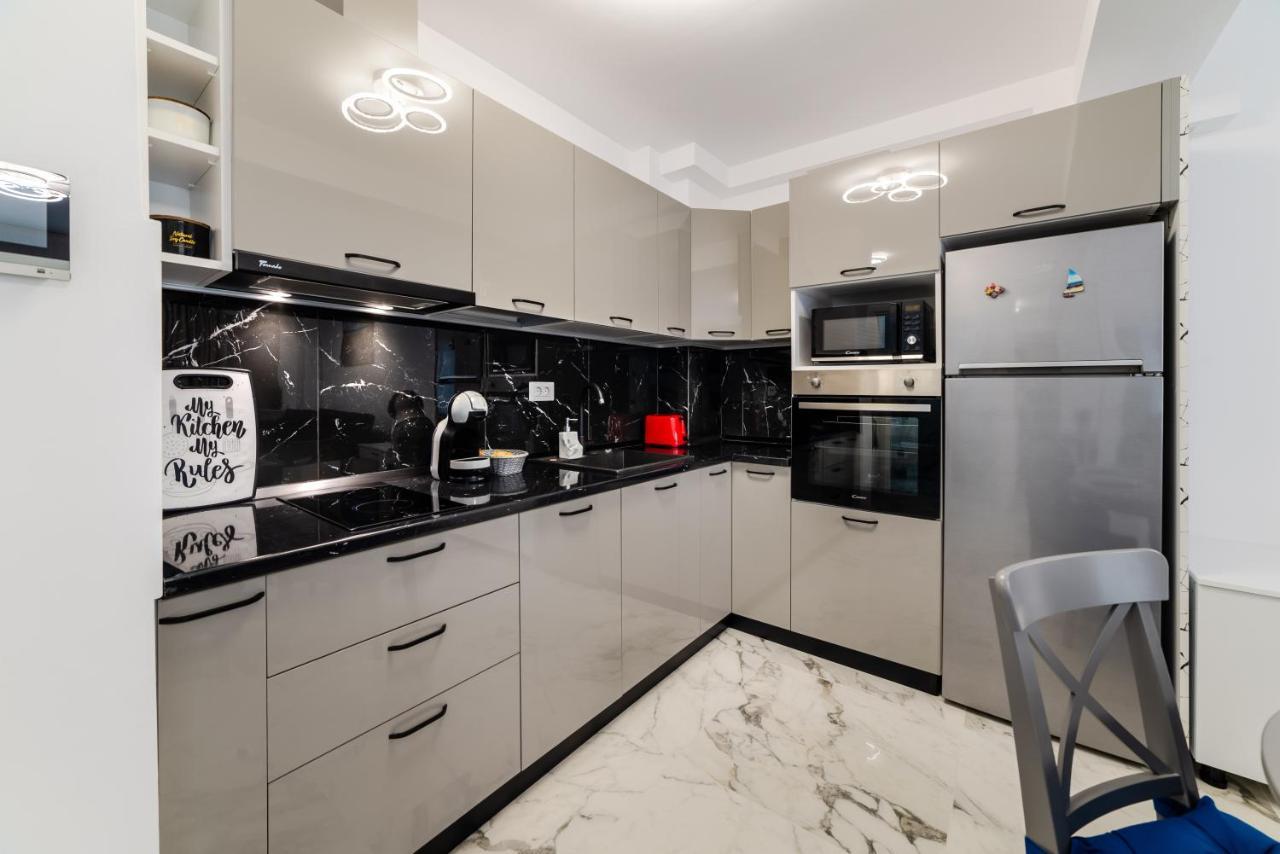 Lexxa 2 Casa Del Mar-Mamaia Nord Apartment ภายนอก รูปภาพ