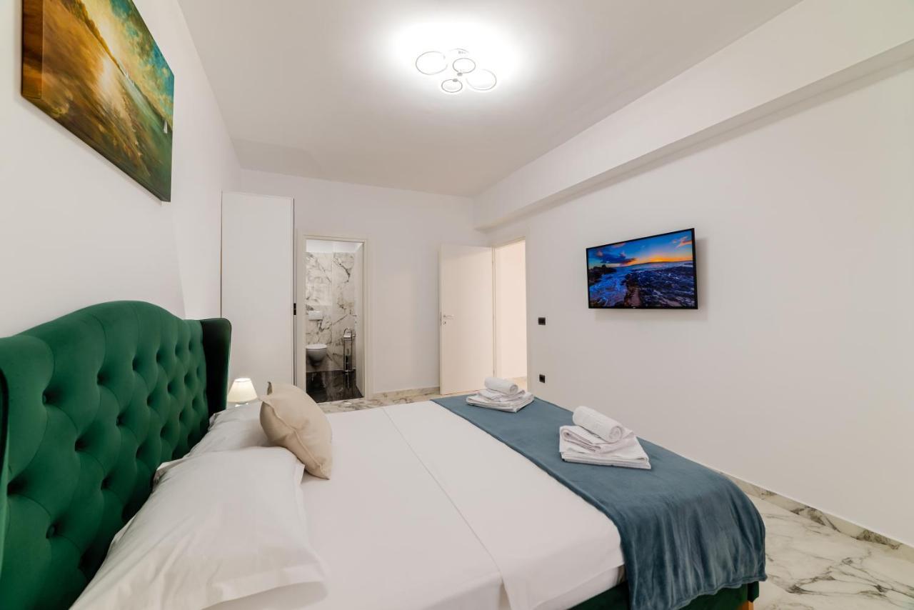 Lexxa 2 Casa Del Mar-Mamaia Nord Apartment ภายนอก รูปภาพ
